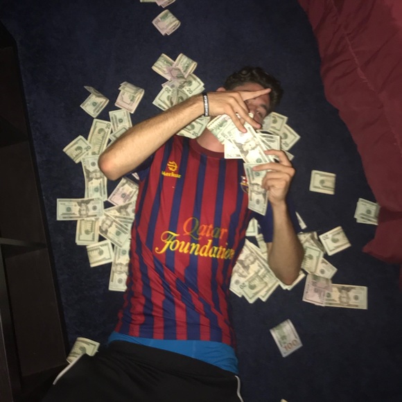 andrewt25